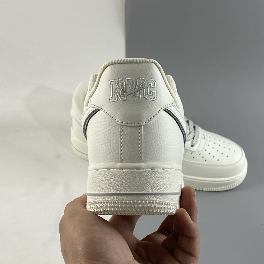 P240 Kith x NIKE Air Force 1’07 Low “米白银”纽约限定满天星板鞋 NY2022-017-莆田鞋,莆田鞋货源,高仿鞋,高仿鞋货源,安福档口,莆田高仿鞋,莆田鞋批发,高仿鞋批发,莆田高仿运动鞋,高仿运动鞋,莆田运动鞋 P240 Kith x NIKE Air Force 1’07 Low “米白银”纽约限定满天星板鞋 NY2022-017