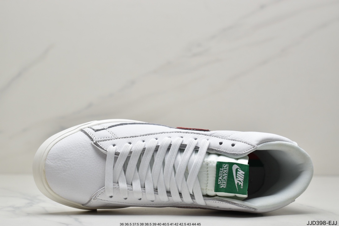 130 耐克SB Blazer Premium”Hawkins High”木屑纹鞋底复古经典百搭中帮开拓者休闲运动板鞋CJ6101-100