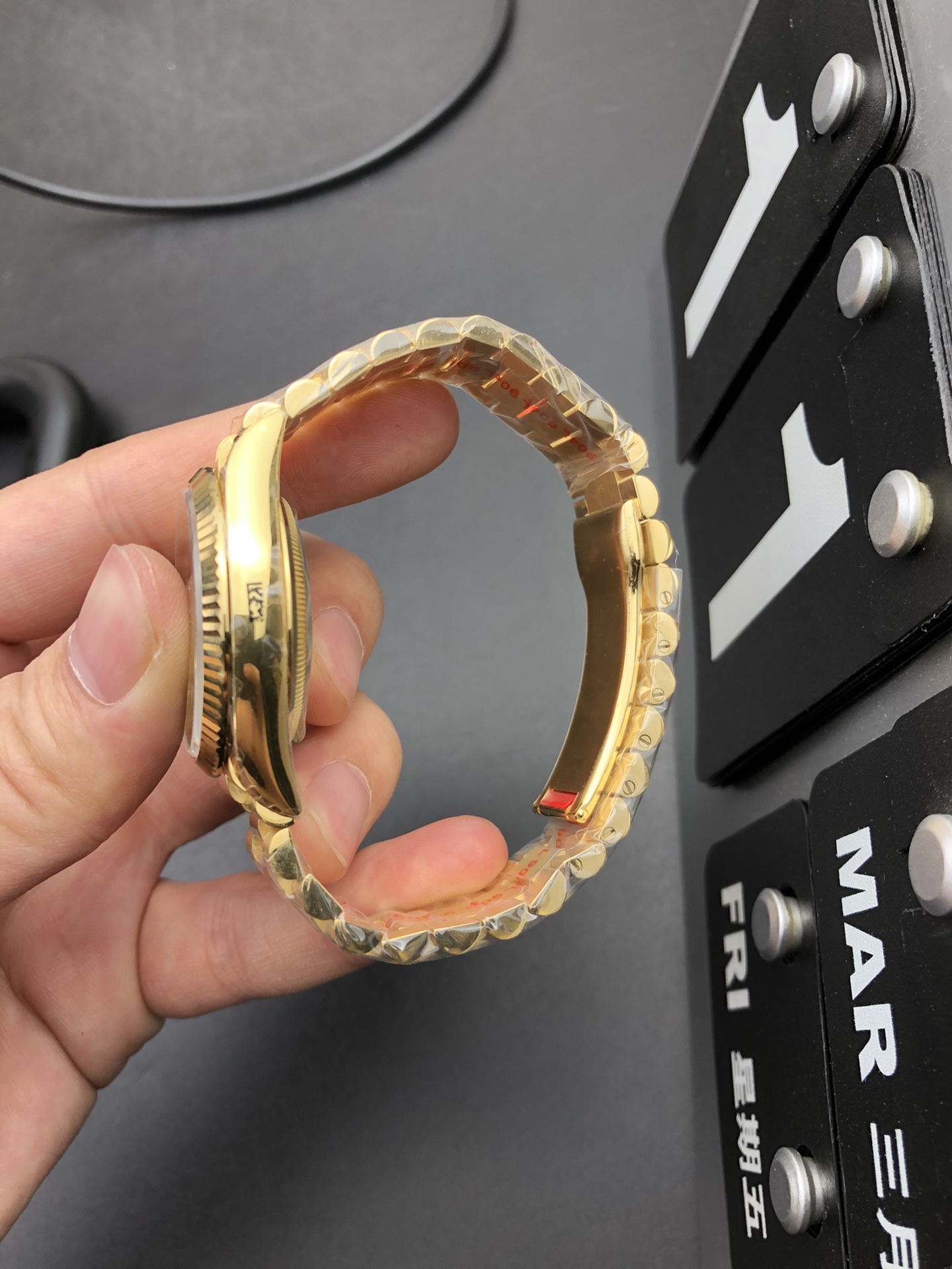 Rolex 金绿日志