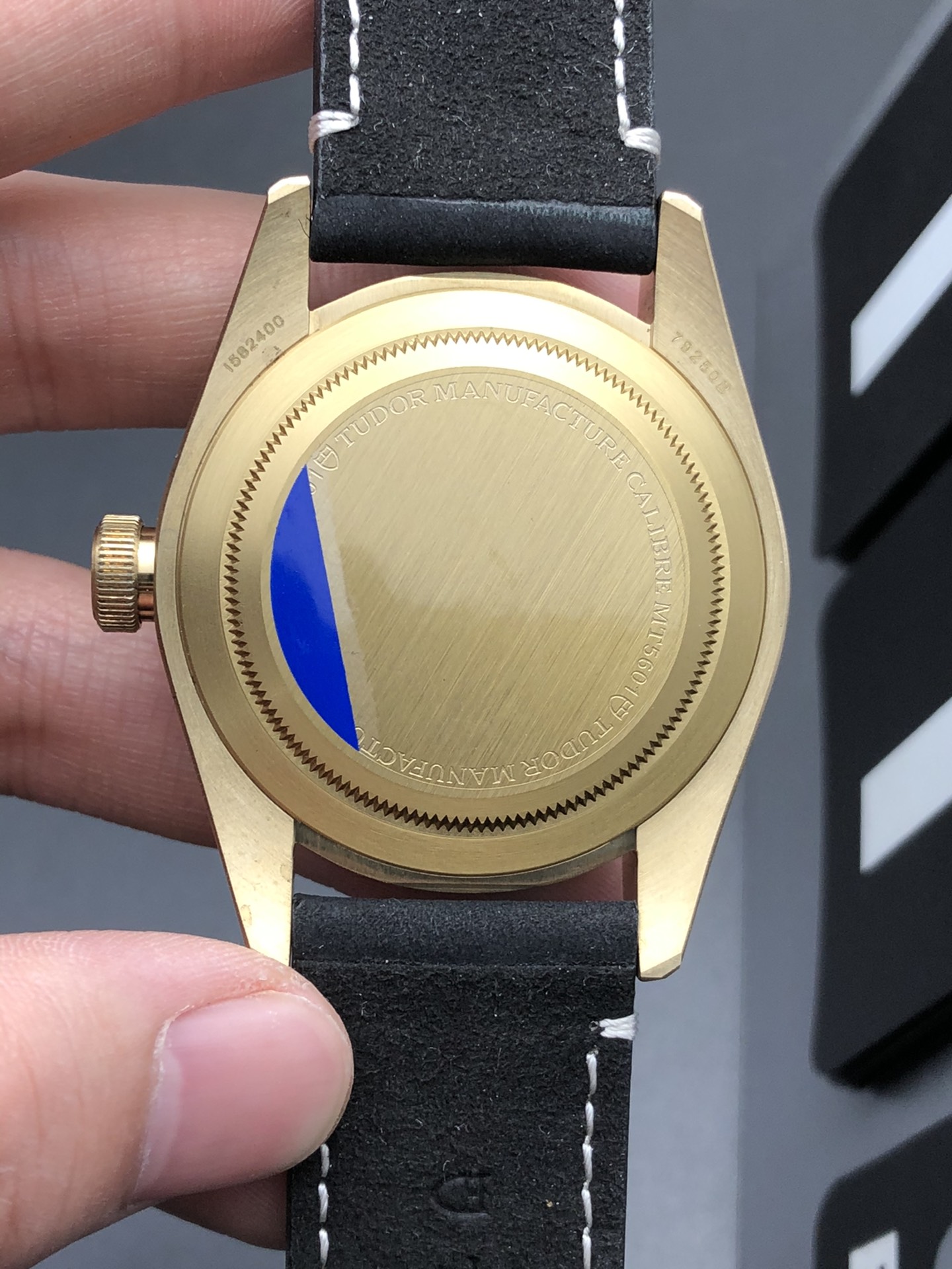 Tudor 帝陀石板灰