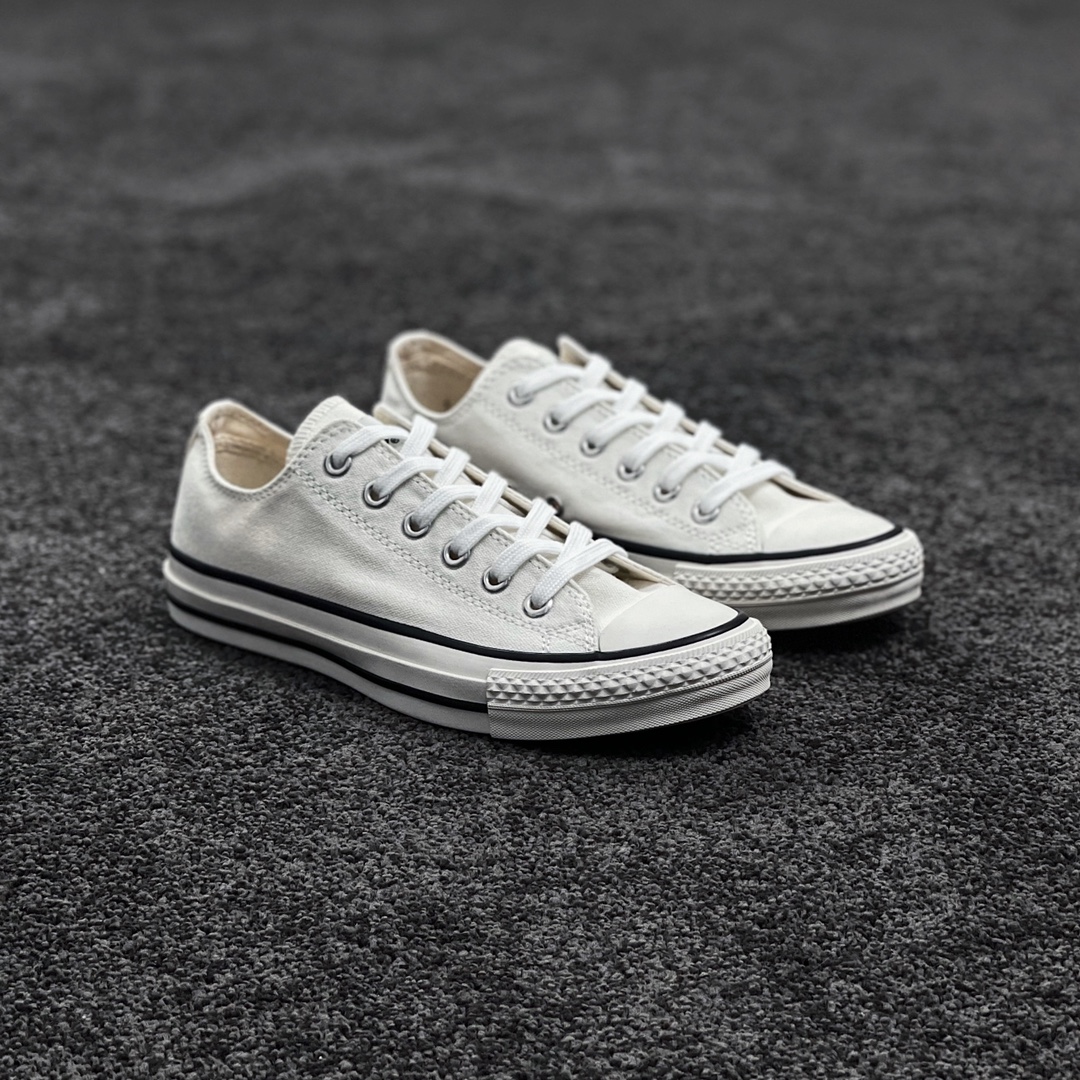 G0 原版开模日版Converse All Star J 19 F5 s日产开模大底加粗水线 鞋内侧烫印红蓝标 后跟标印有Made In Japan字样 修长鞋型彰显秀气 脚感舒适 做工细腻双层布围条 原厂硫化工艺