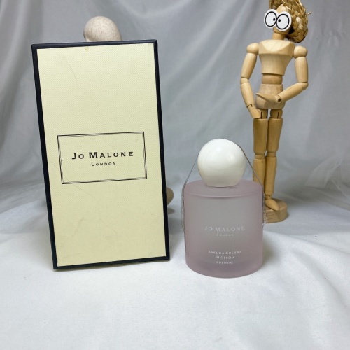Jo Malone London Sakura Cherry Blossom Cologne - Spring Limited Edition 1 Jo Malone London Sakura Cherry Blossom Cologne - Spring Limited Edition