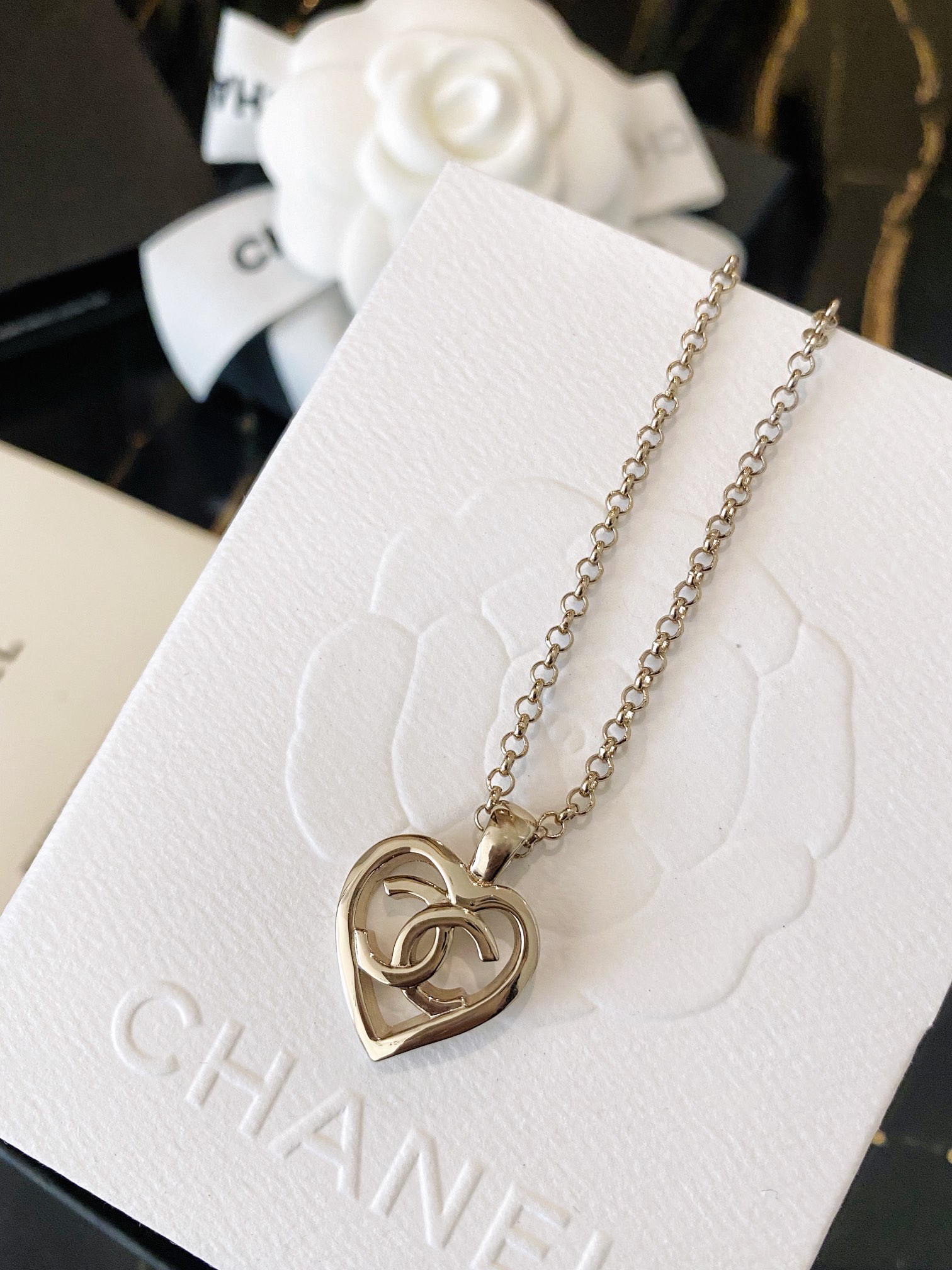 编号XXL0157
小香爱心项链