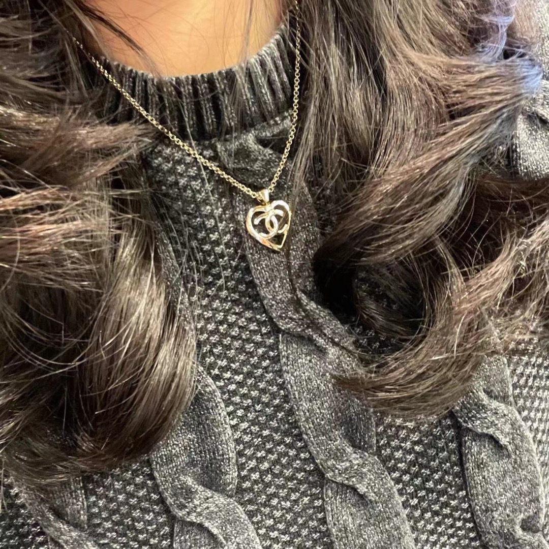 编号XXL0157
小香爱心项链