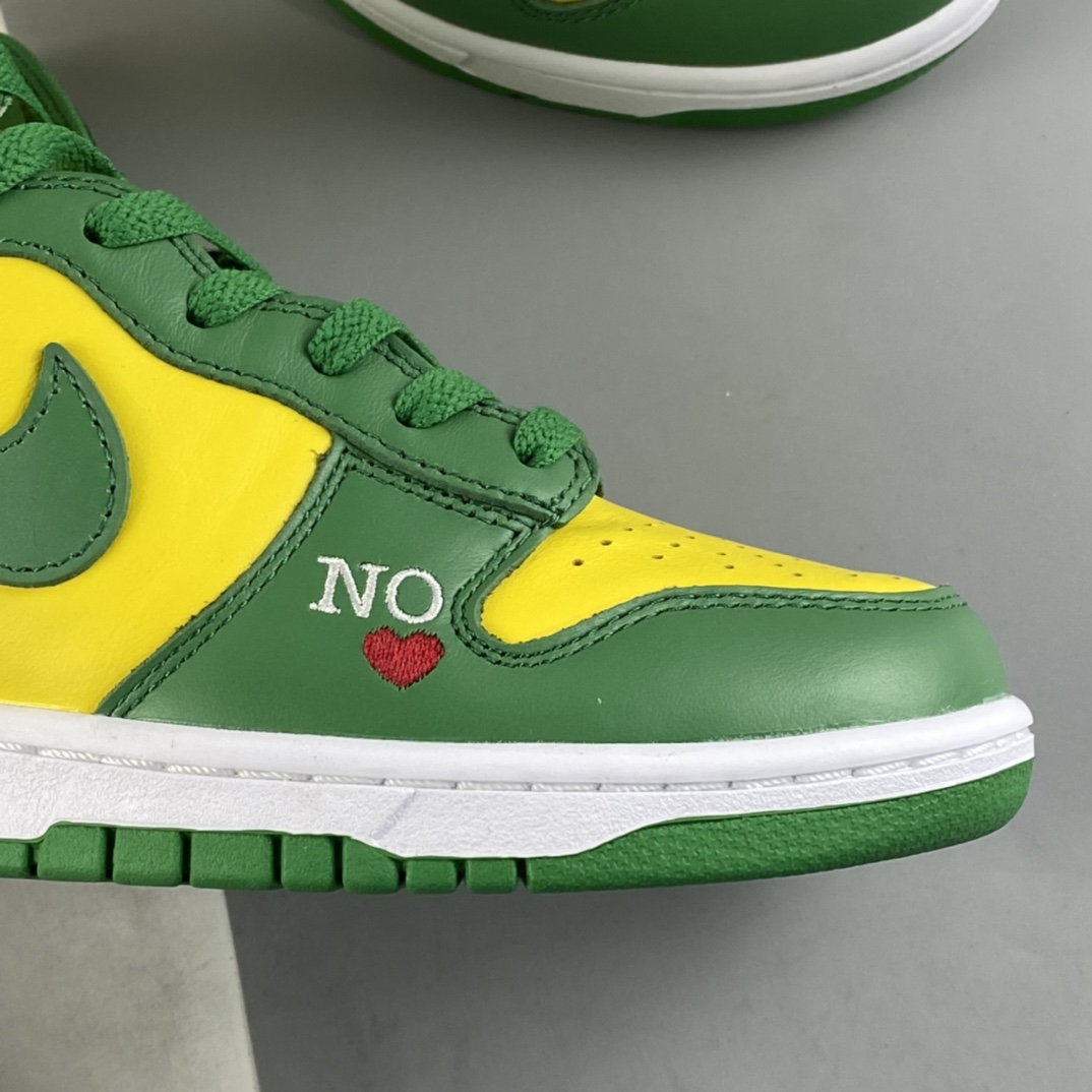 P480 Supreme x NIKE SB Dunk High ”By Any Means” 联名款SB高帮休闲板鞋 DN3741-700-莆田鞋,莆田鞋货源,高仿鞋,高仿鞋货源,安福档口,莆田高仿鞋,莆田鞋批发,高仿鞋批发,莆田高仿运动鞋,高仿运动鞋,莆田运动鞋 P480 Supreme x NIKE SB Dunk High ”By Any Means” 联名款SB高帮休闲板鞋 DN3741-700