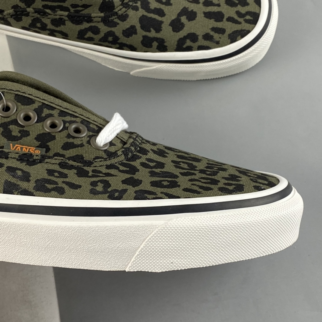 Vans Style 36 Vans Official Anaheim Green Leopard Print Low-Top Shoes VN0A54F29GT