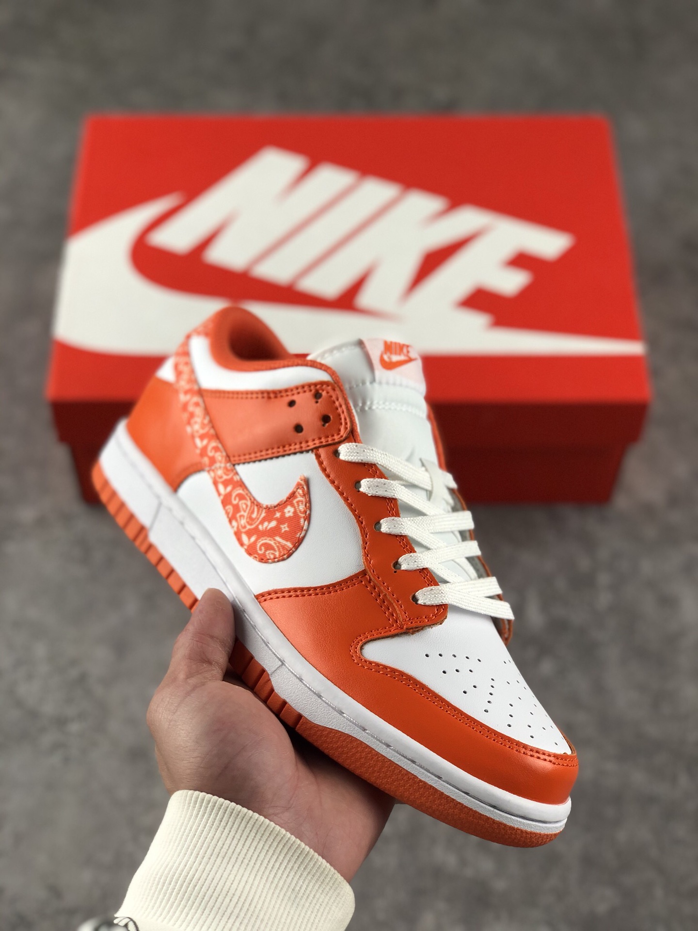 本地自取 支持放店
纯原版本NK Dunk Low 