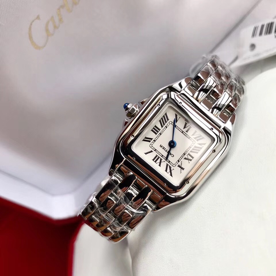 Introducing Panthère de Cartier Watch: Elegant, Glamorous, and Unique Design. - 图片 4