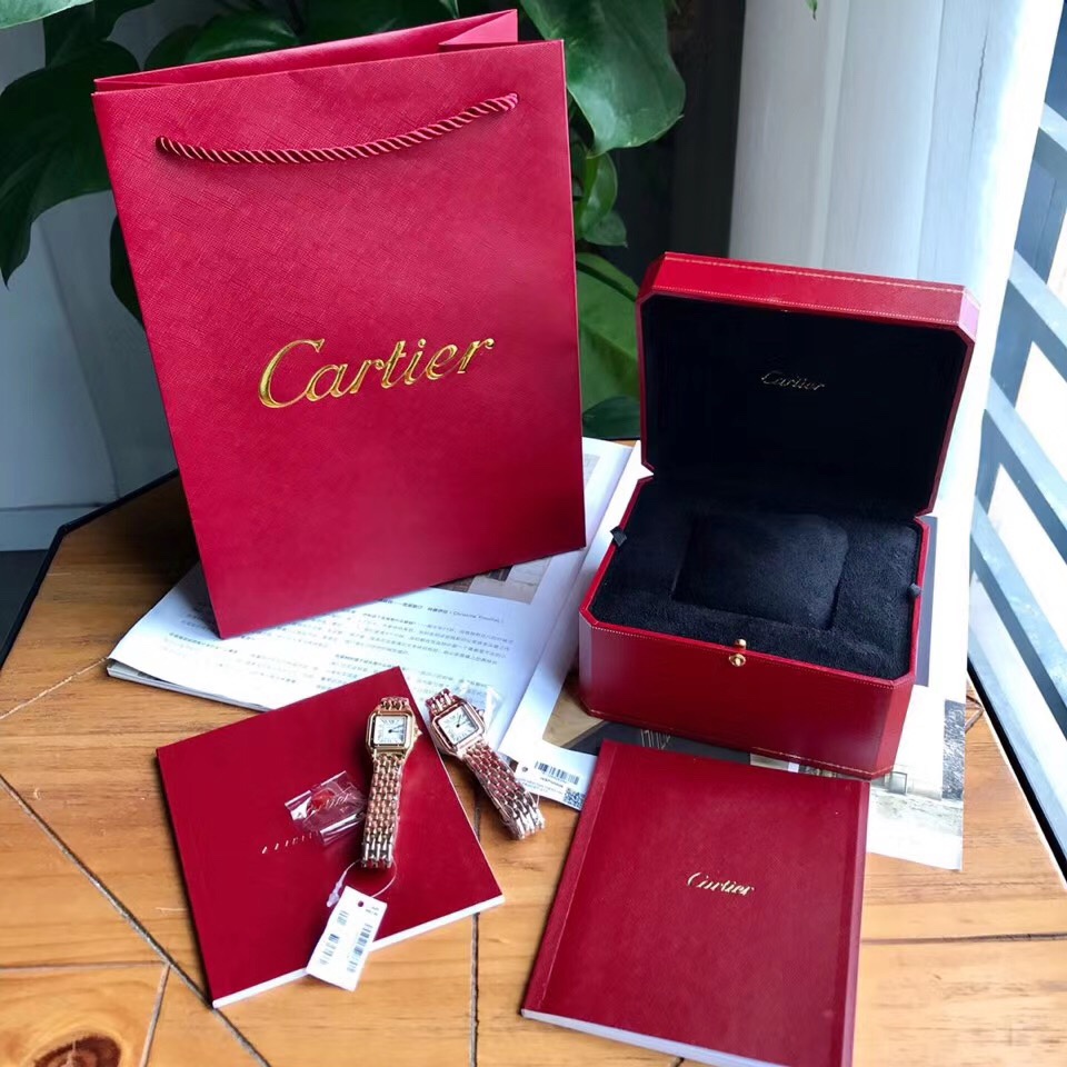 New 18k Gold-Plated Panthère de Cartier Watch: Glamorous and Elegant Women’s Timepiece - 图片 8