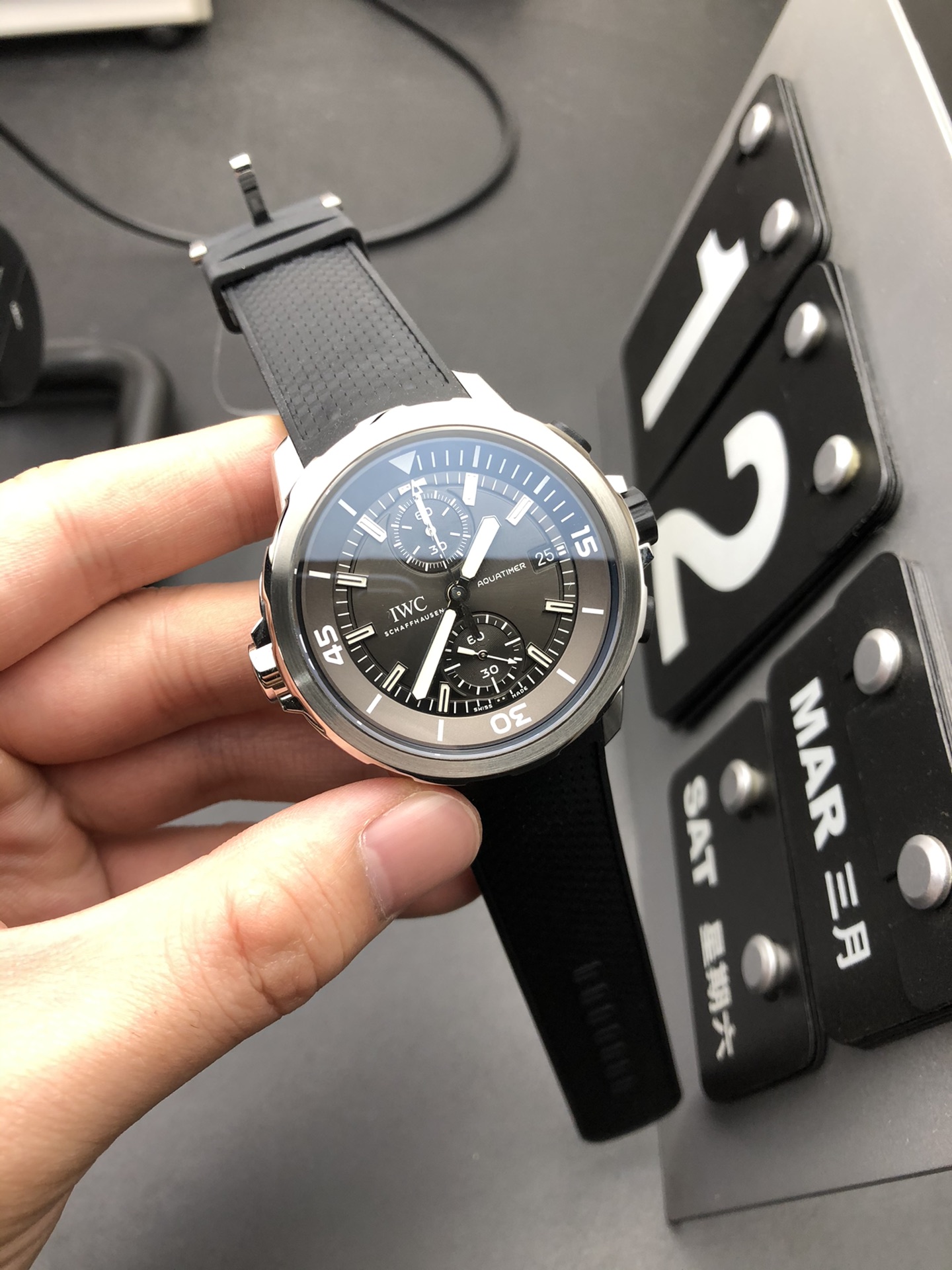 IWC V6F 鲨鱼计时