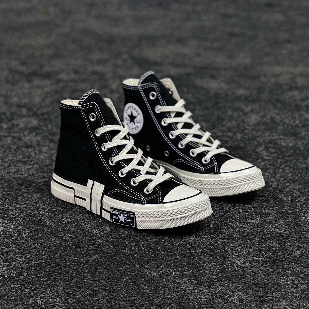 G0 「Rubber Patchwork」系列Converse Chuck 1970s最新橡胶解构系列利用块状比例以及互相垂直的线条，三星标贴于更加显眼的鞋身外侧，重新演绎该结构黑高