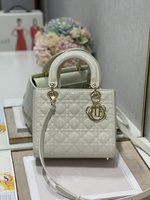 Dior AAAAA
 Bags Handbags Calfskin Cowhide Patent Leather Lady