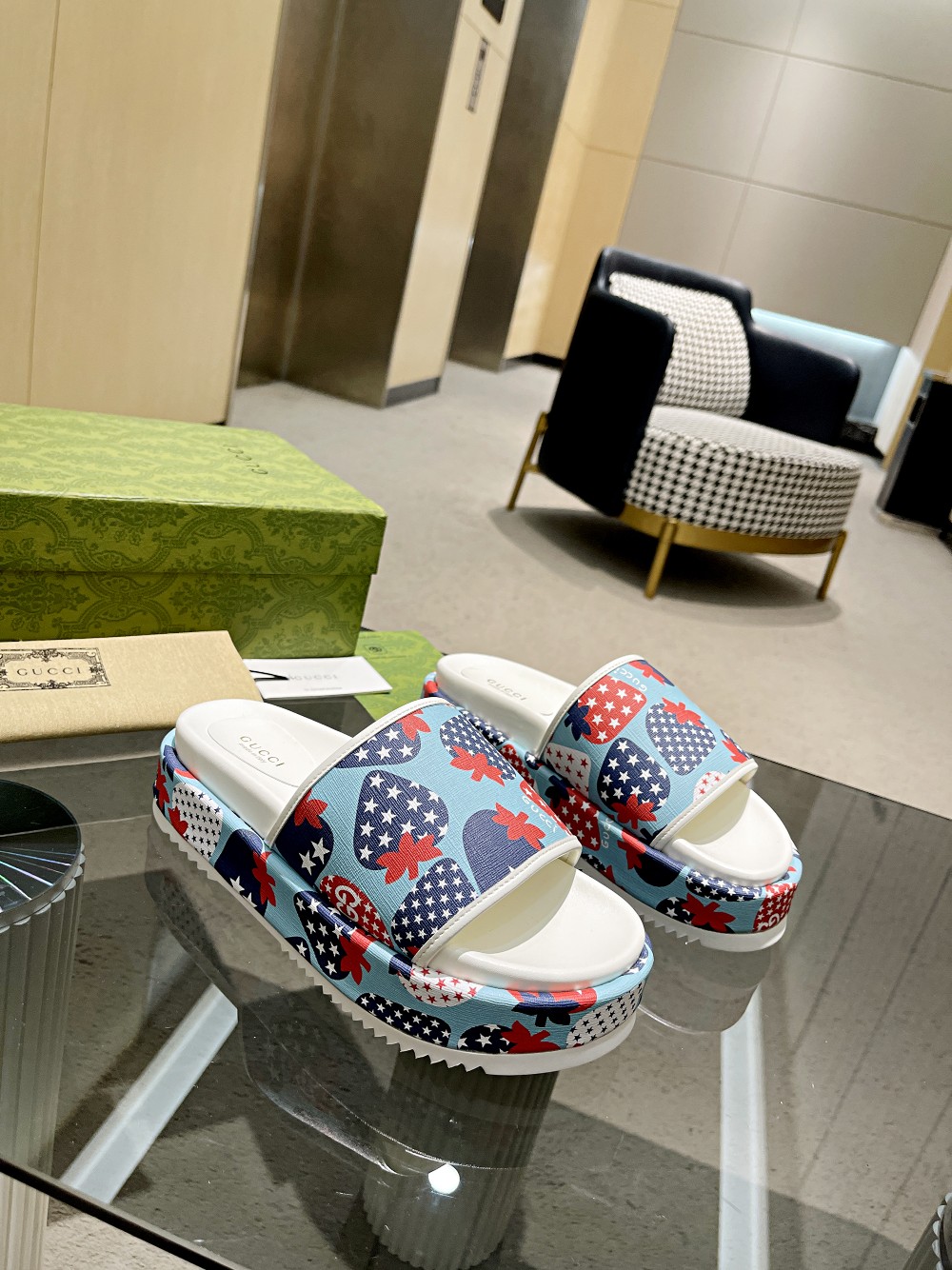 Gucci Limited Edition Platform Slides with Strawberry Print 3 a1647106727031 0832