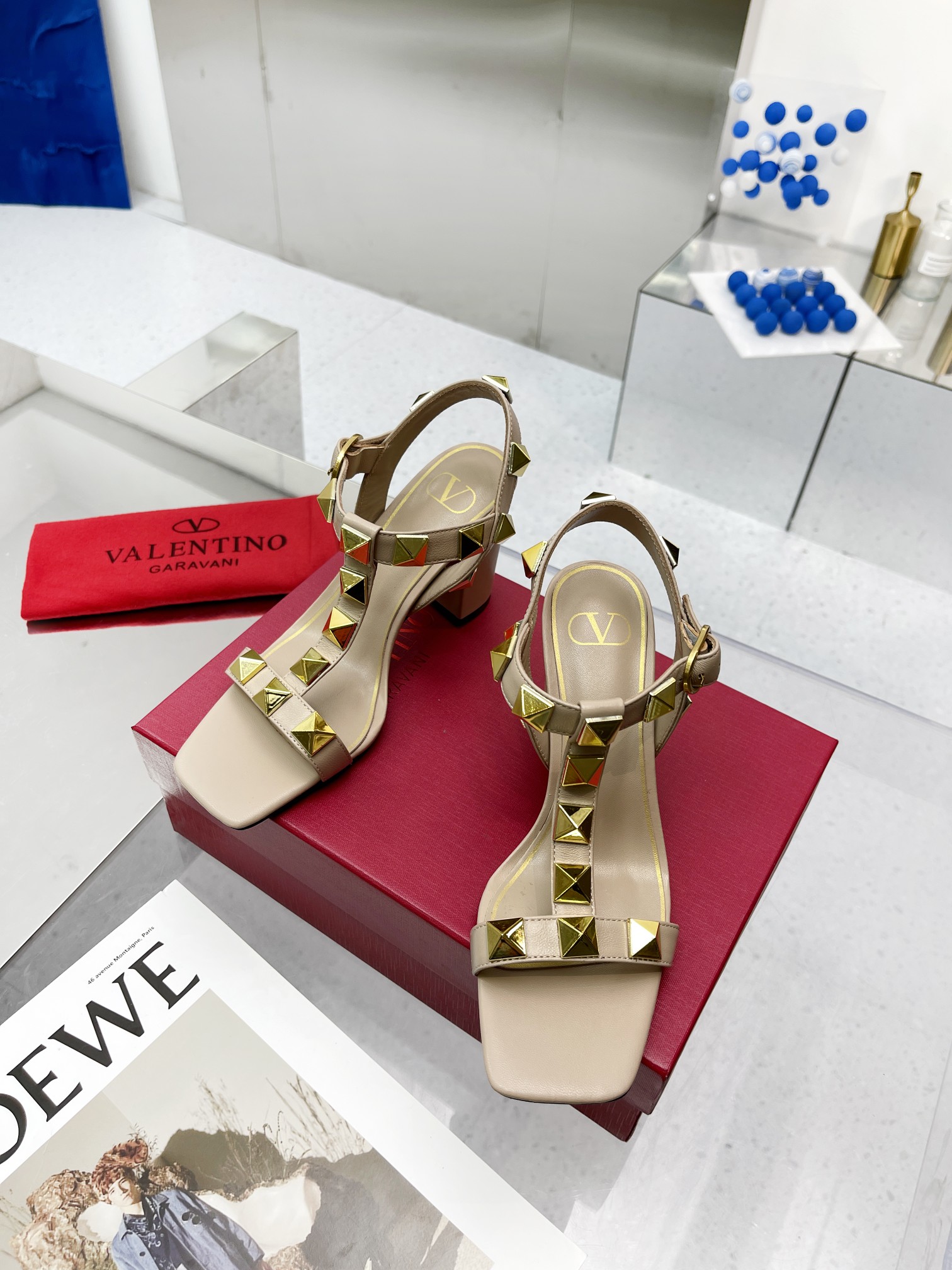 [Valen*tino]〰 Sandalias con tachuelas Valentino nuevas, de primera calidad Exterior: piel de oveja i