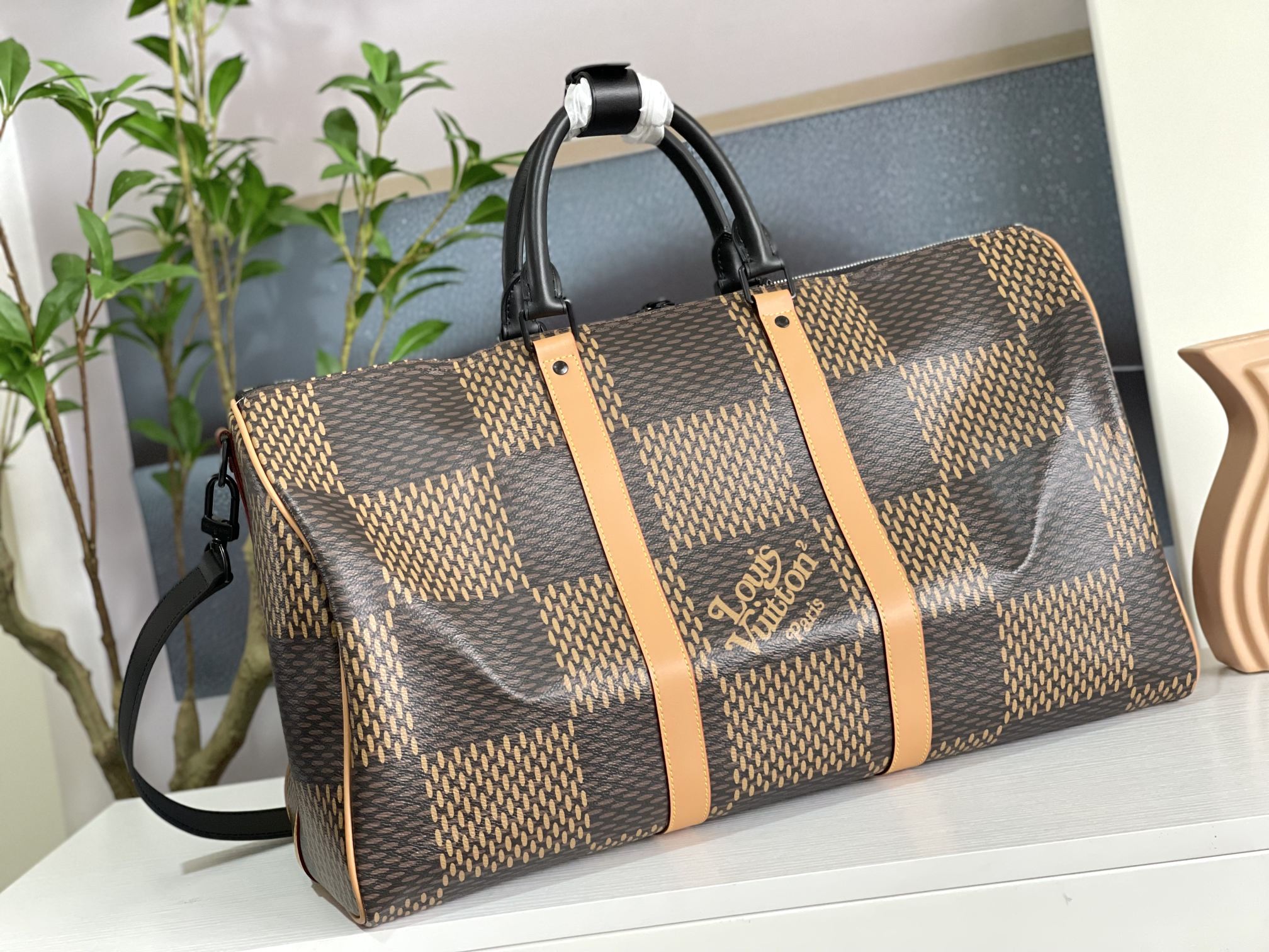 Louis Vuitton Haute Couture Classic Luxury Handbag Shoulder Crossbody 3