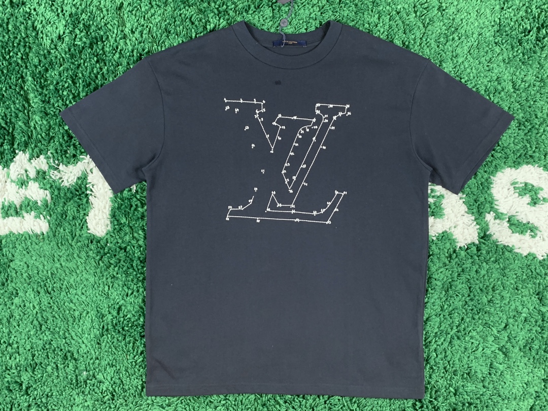 루이비통 남성 반팔 47824 Louis Vuitton T Shirt