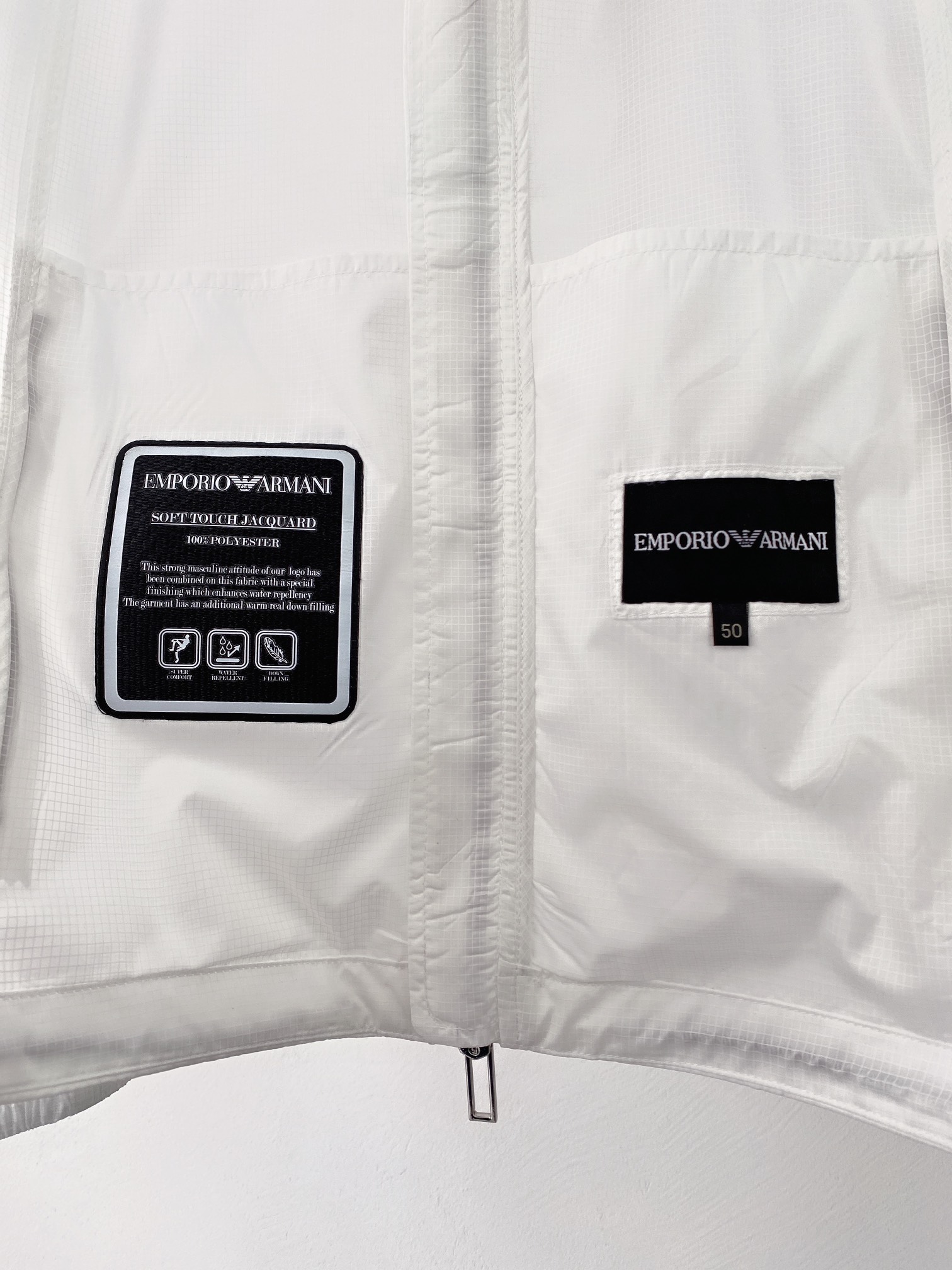 EMPORIO ARMANI 阿玛尼春夏22 新品外套