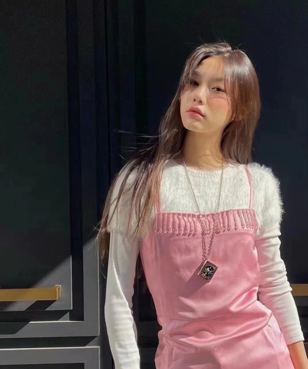 香奈儿新款滴油书本项链🦢✨ 只容得魅力的时尚 给无处安放的狮子安一个家2022ss“女士城堡”秋冬高级手