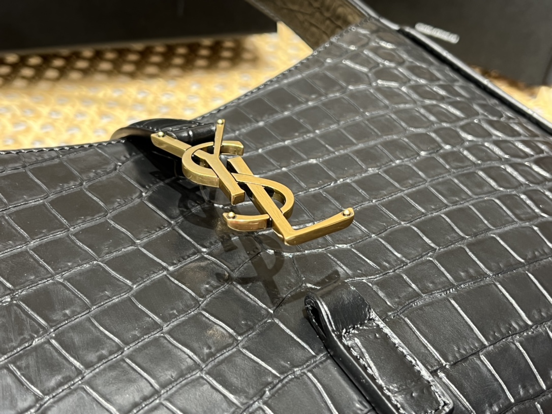 Saint laurent Ysl LE 5 À 7 鳄鱼纹腋下包 657228黑色