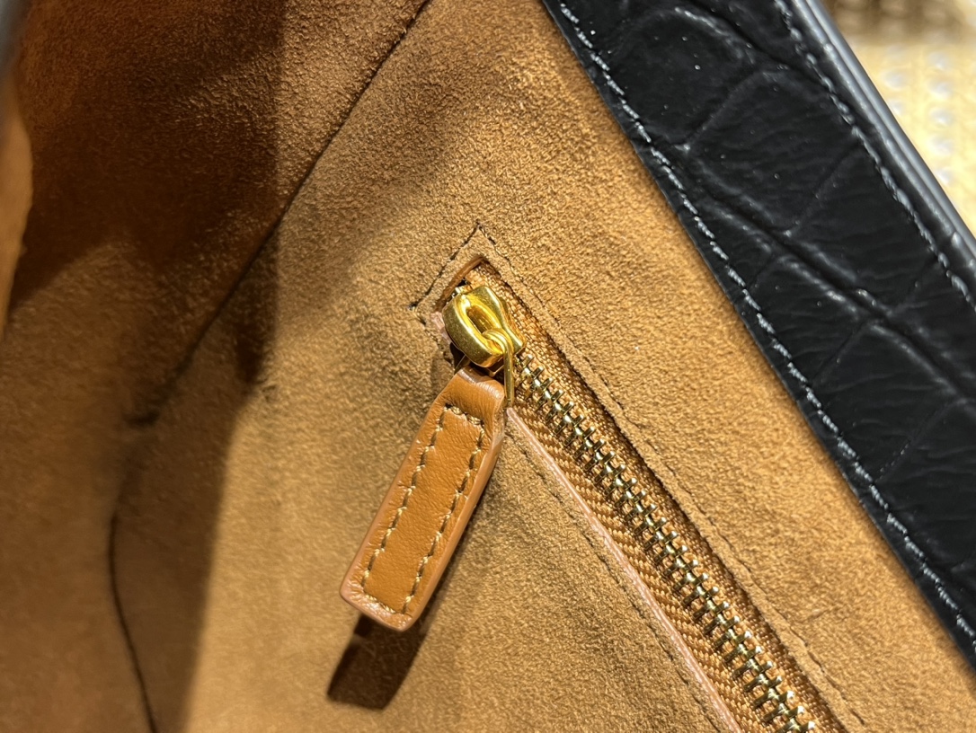 Saint laurent Ysl LE 5 À 7 鳄鱼纹腋下包 657228黑色