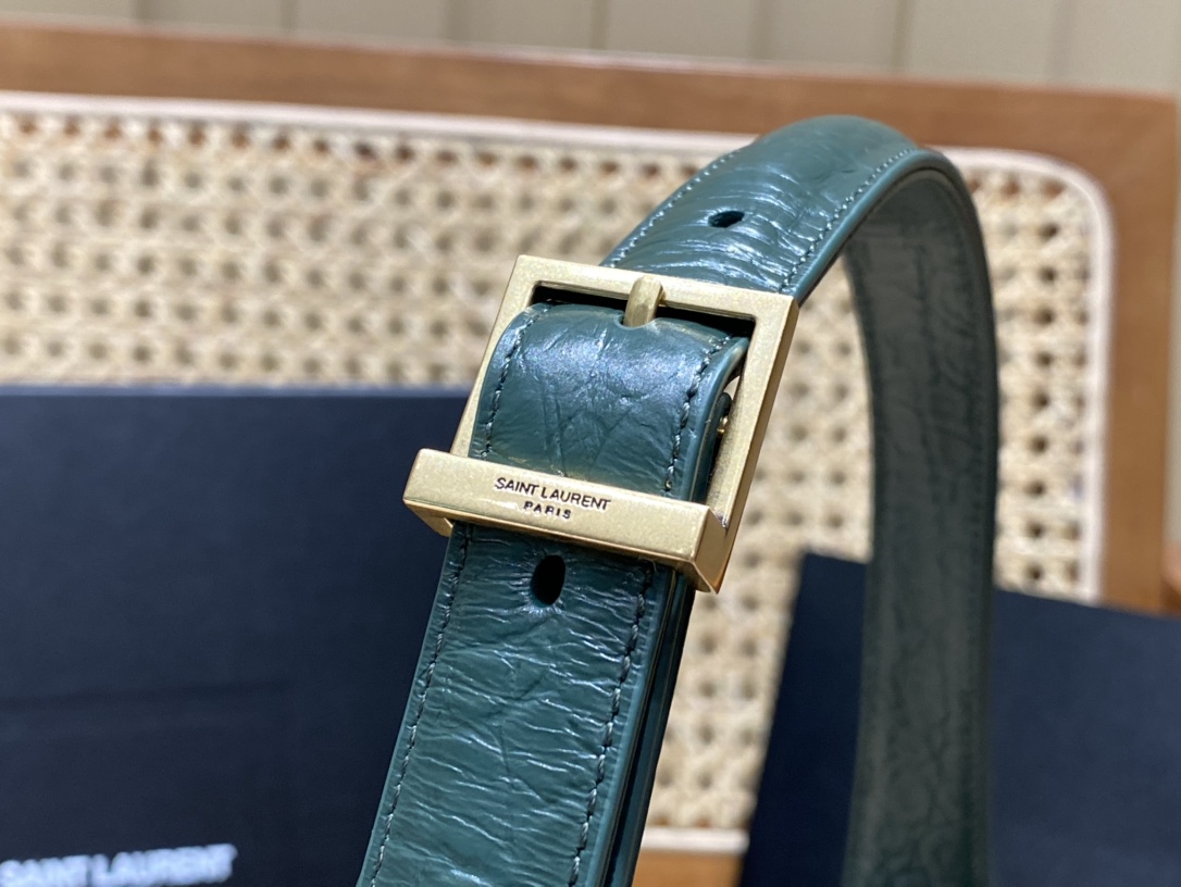 Saint laurent Ysl LE 5 À 7 鳄鱼纹腋下包 657228绿色