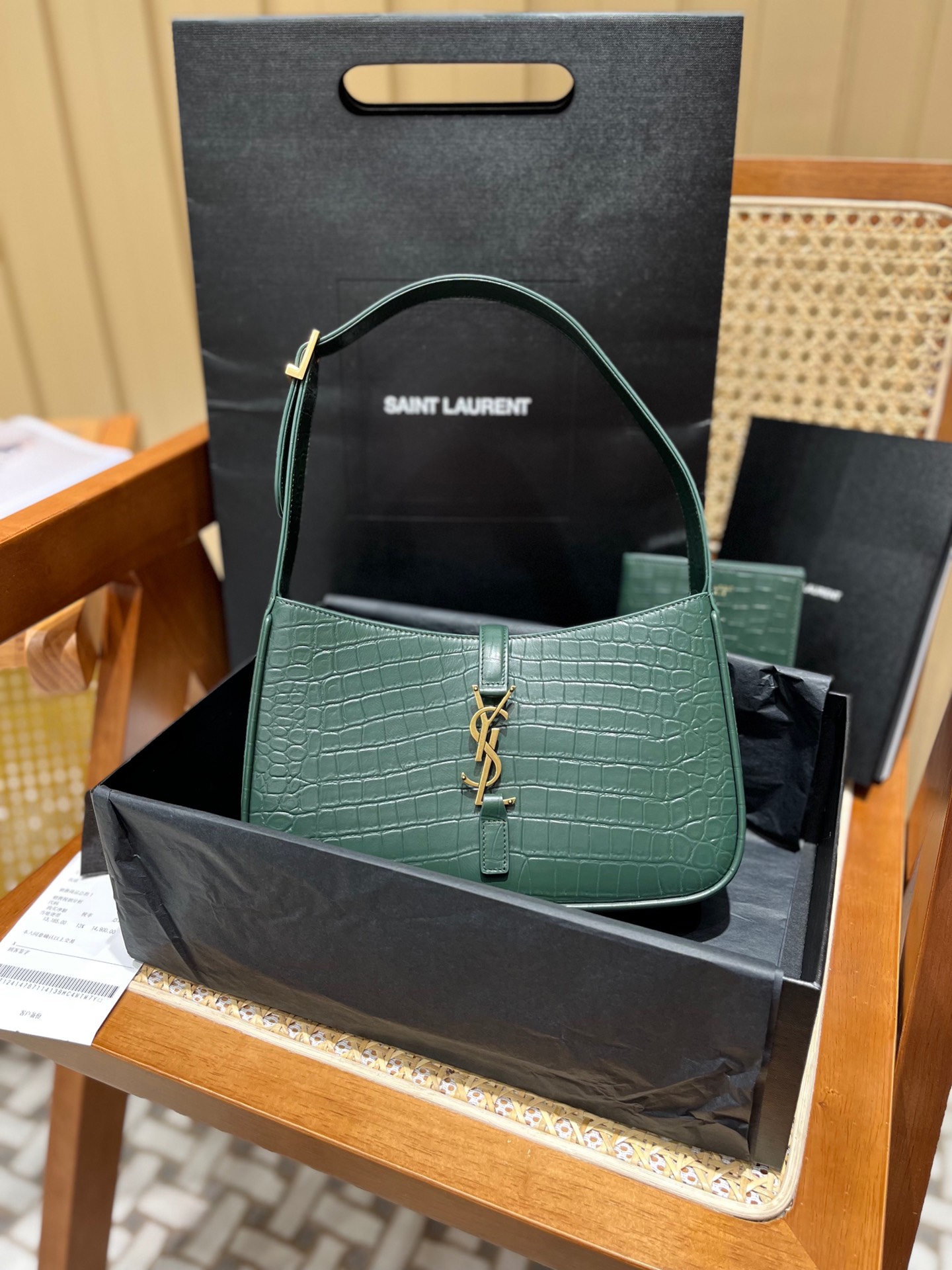 Saint laurent Ysl LE 5 À 7 鳄鱼纹腋下包 657228绿色