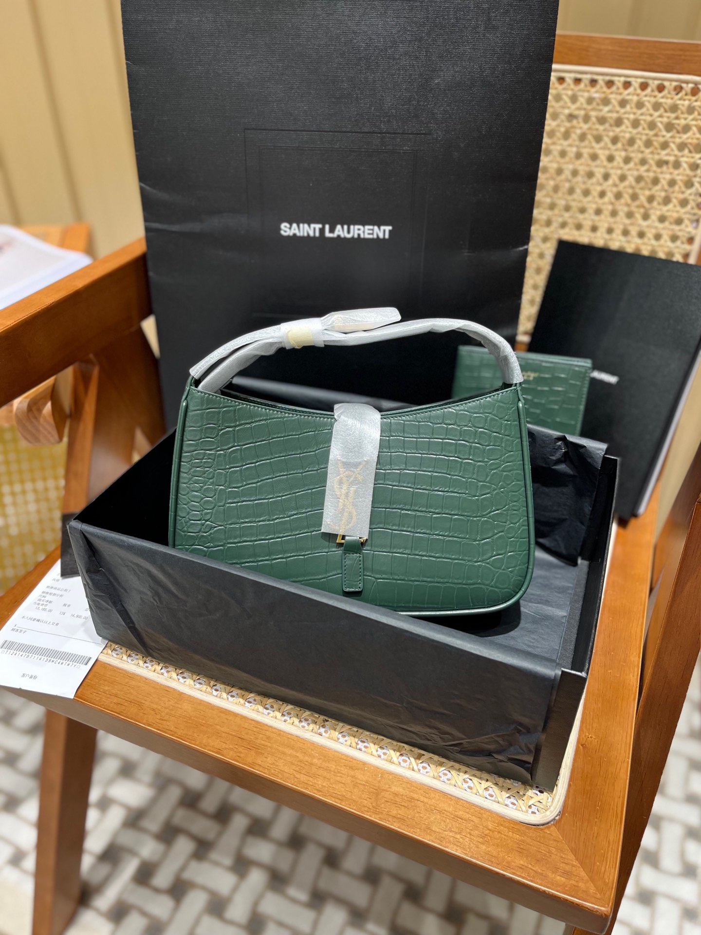 Saint laurent Ysl LE 5 À 7 鳄鱼纹腋下包 657228绿色