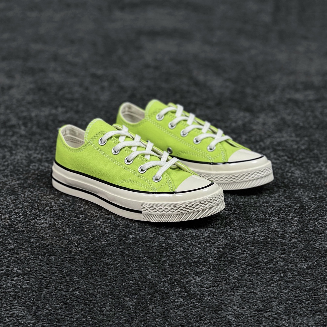 G0 1970s新配色 柠檬绿/紫粉 Converse Chuck 1970s 22ss环保新配色来了 迎接春季 此番匡威带来的四色全新70s环保配色 可以说每一色都有各自的特色 各显格调 又百搭