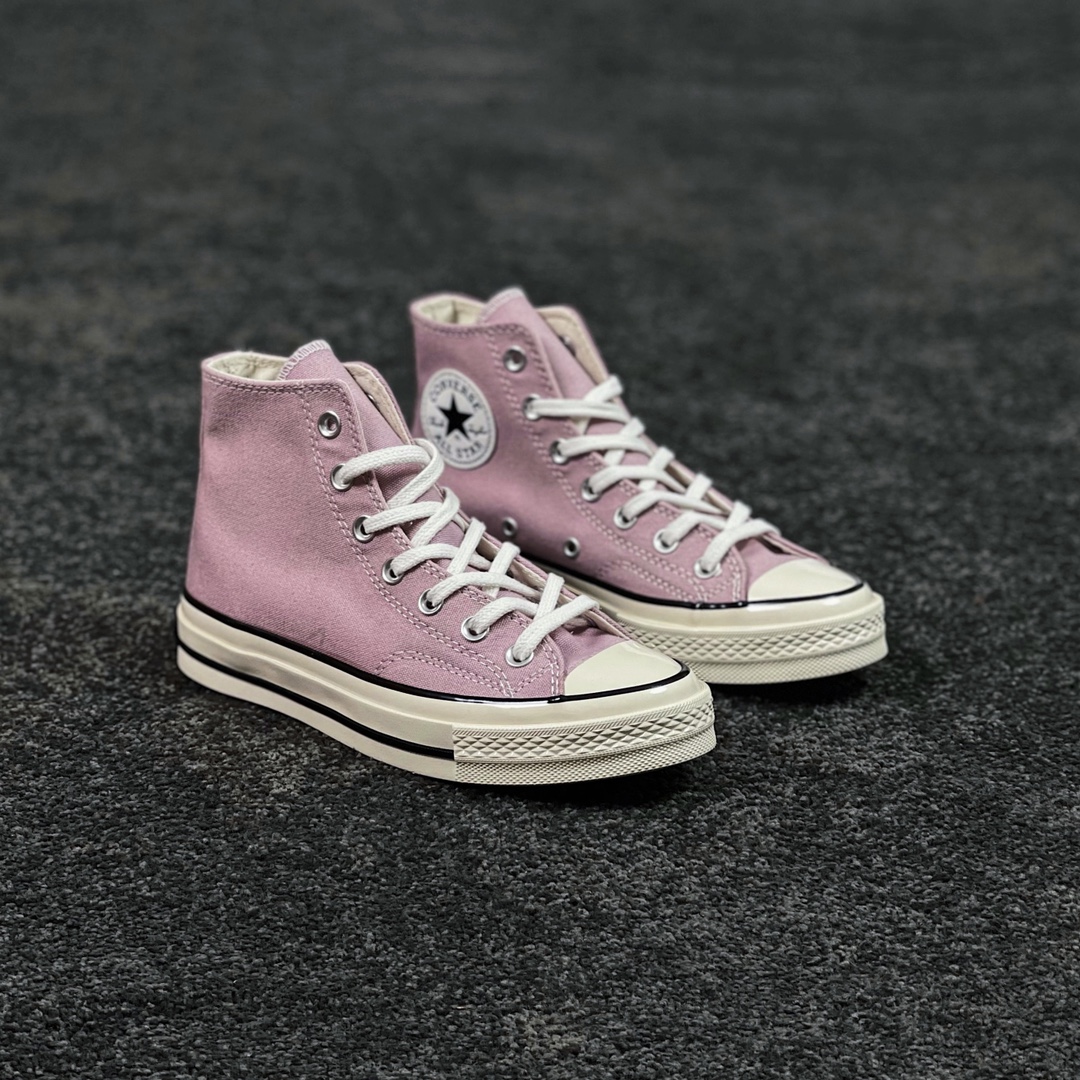 G0 1970s新配色 柠檬绿/紫粉 Converse Chuck 1970s 22ss环保新配色来了 迎接春季 此番匡威带来的四色全新70s环保配色 可以说每一色都有各自的特色 各显格调 又百搭