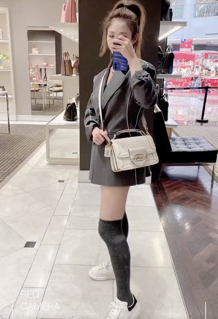 Yupoo Gucci Bags Watches Nike Clothing Jordan Yeezy Balenciaga Shoes
