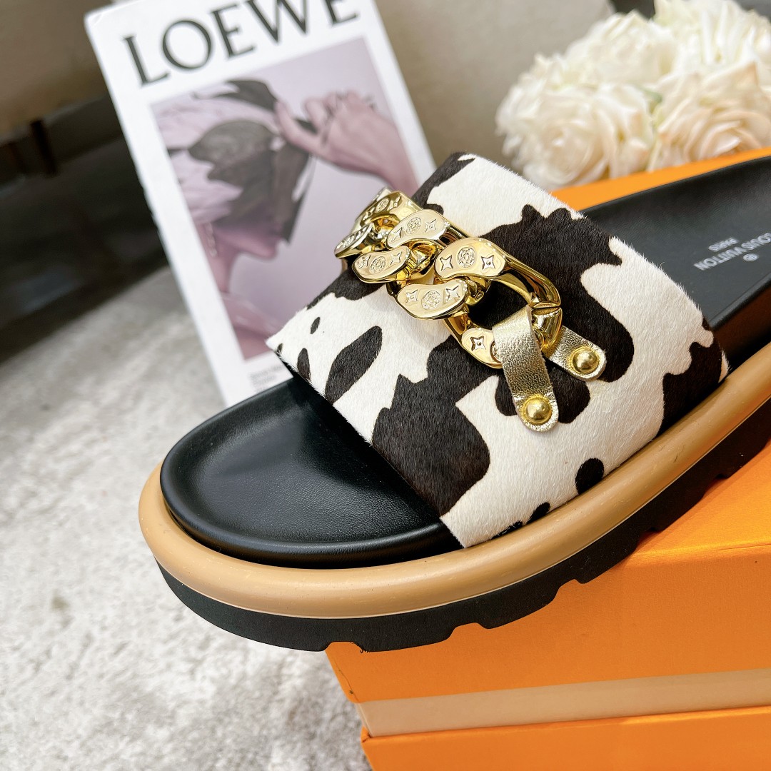 Louis Vuitton LOUIS VUITTON | 路易威登 ²⁰²2𝐬