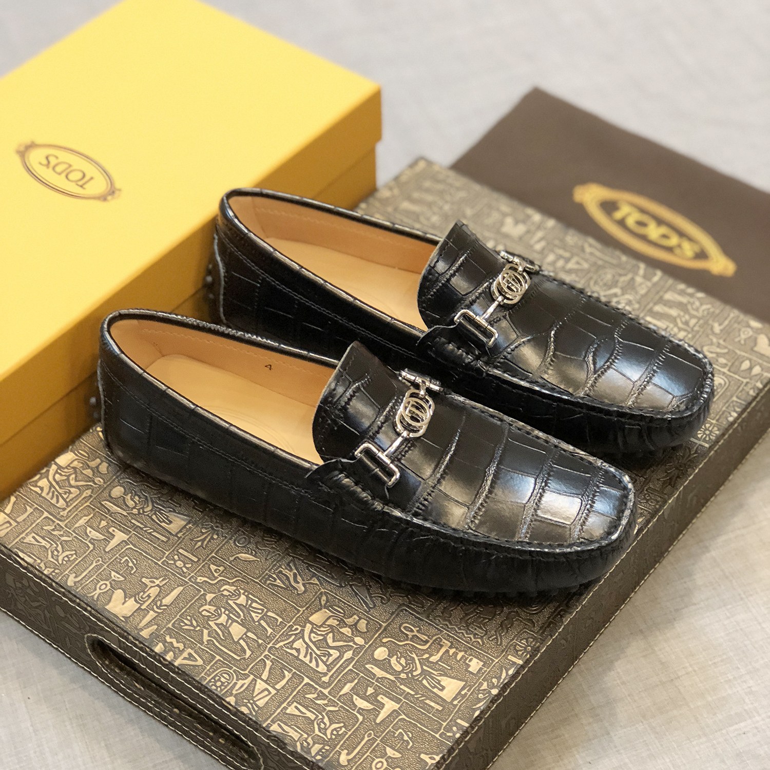 P625 Men’s Crocodile Almond Bean Shoes, Black, Size 38-45, Original Packaging. - 图片 2