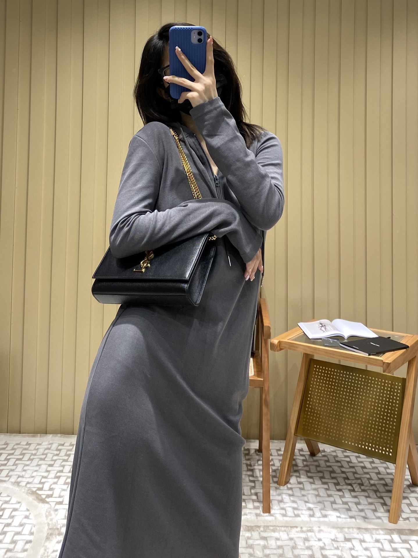 YSL ๐ฒ๐๐๐ ๐ฎ๐ฐ๐๐ ้ฑผๅญ้
ฑๆๆ้พๆกๅ
้ป่ฒ/้ๆฃ