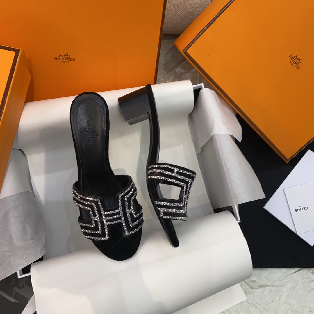 Hermès herme*爱马仕最新闪钻Oasis中跟H拖鞋，有货~
