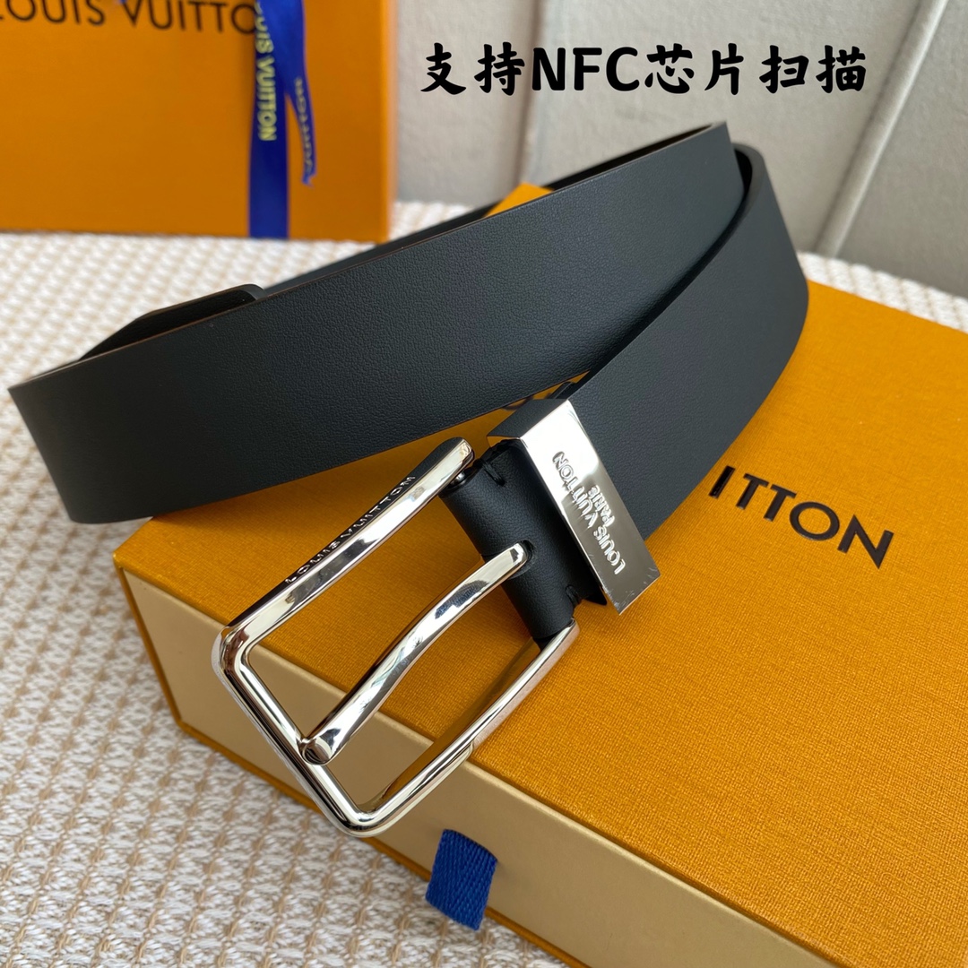 Louis Vuitton Belts Spring Collection