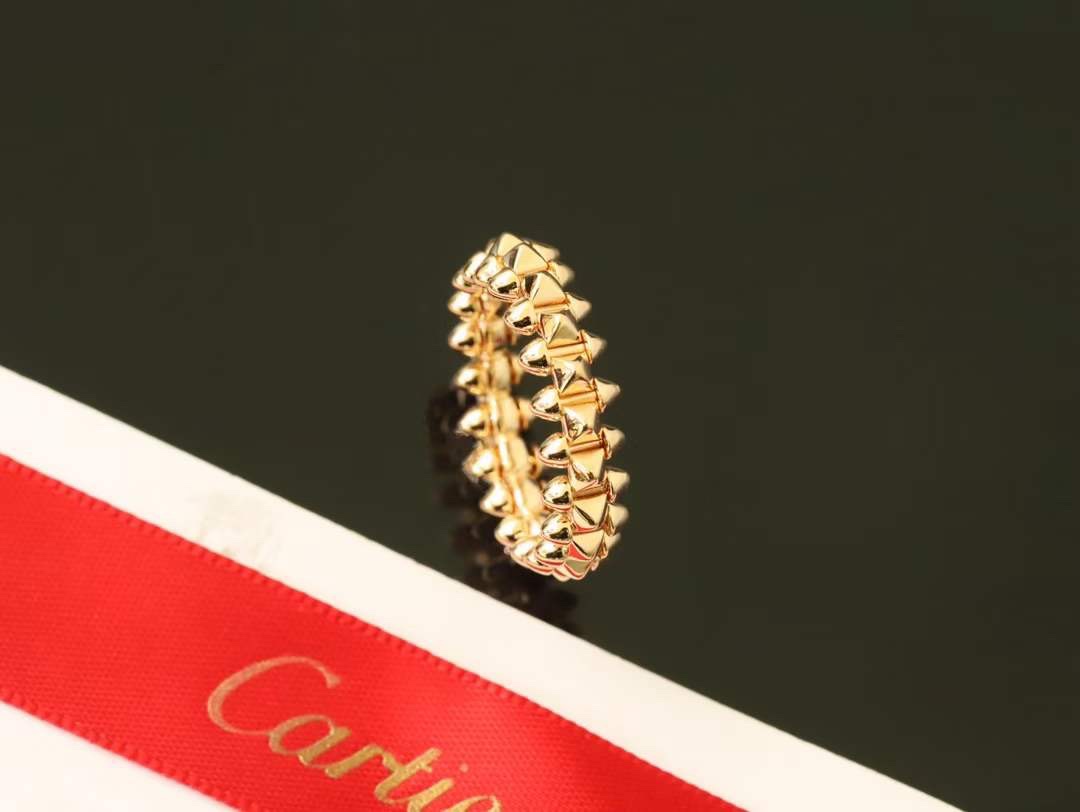 Cartier Cartier 卡‮亚地‬新款子弹头 玫瑰金‮铆色‬钉戒指
