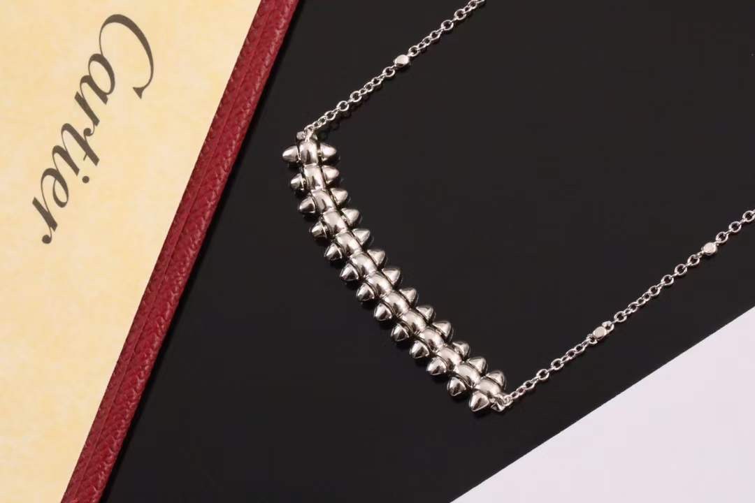 Cartier Cartier 卡地亚款子弹头 银色铆钉项链