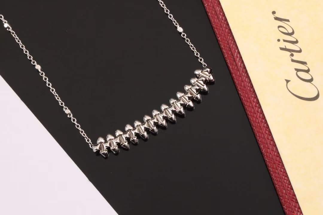 Cartier Cartier 卡地亚款子弹头 银色铆钉项链