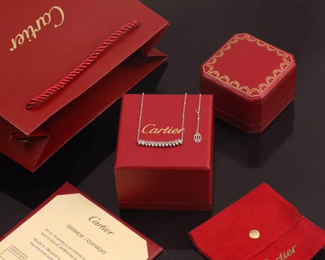 Cartier Cartier 卡地亚款子弹头 银色铆钉项链