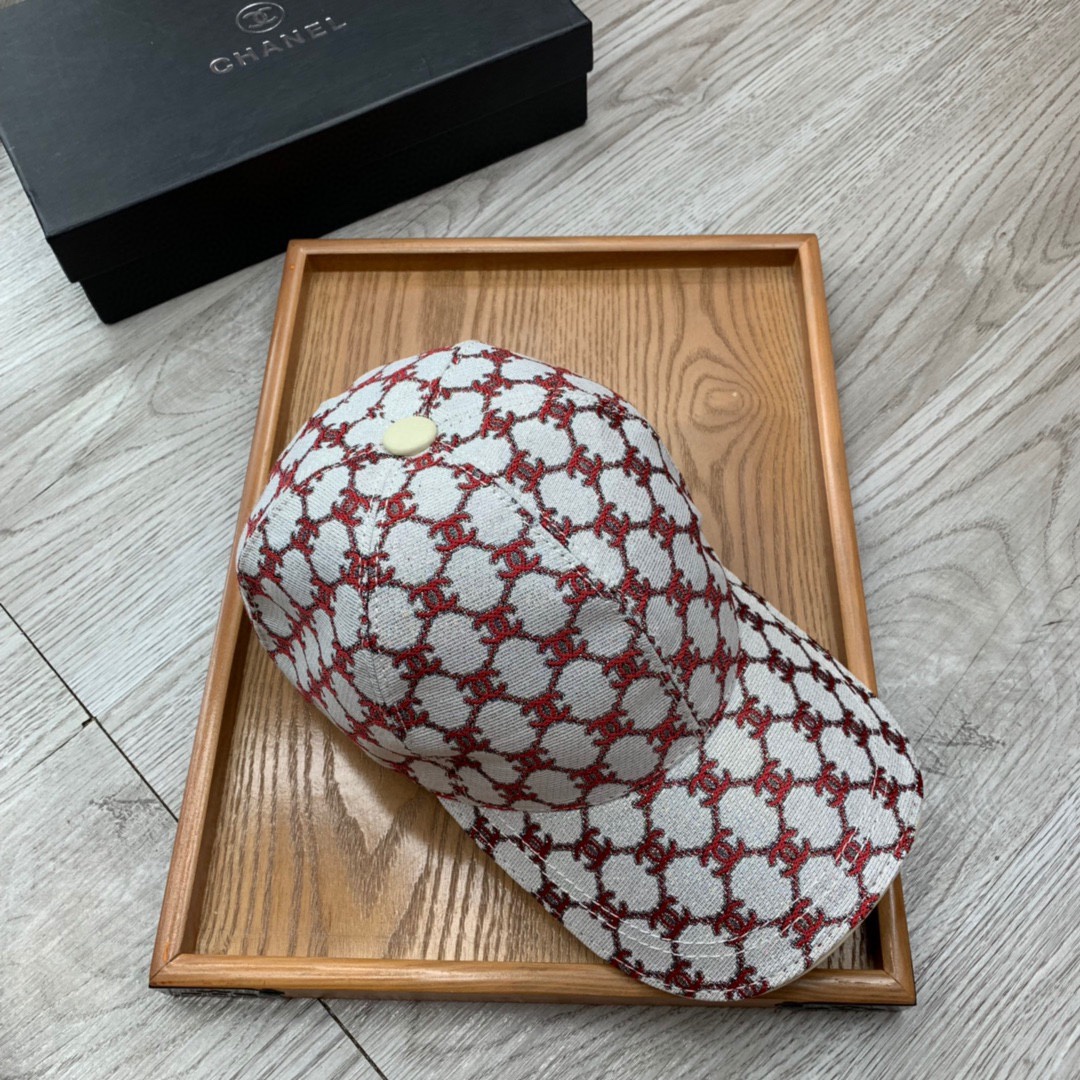 Luxury Fashion Hats: Handcrafted with Care, Oxford Material, Special Details - 图片 3