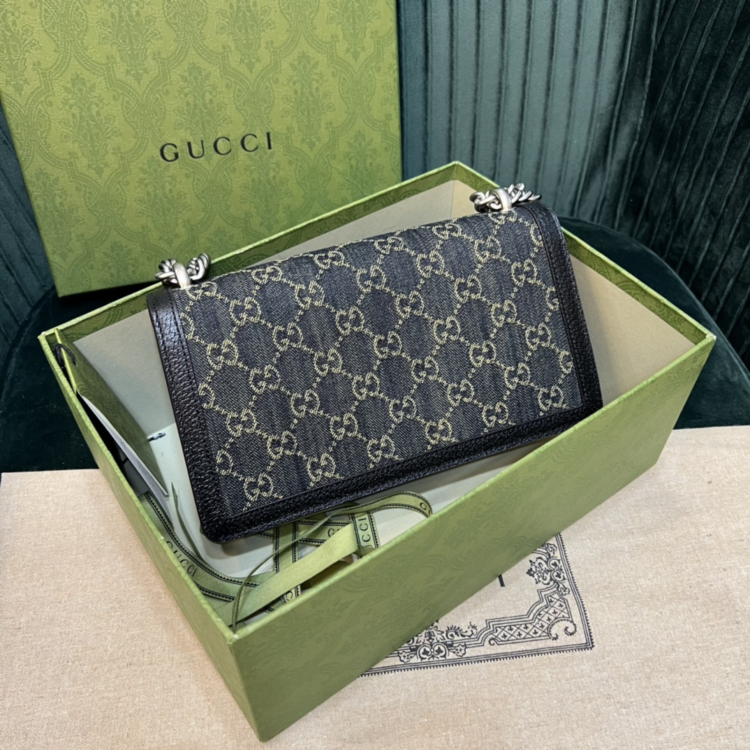 Gucci Bag Collection crafted with premium materials and signature design 3