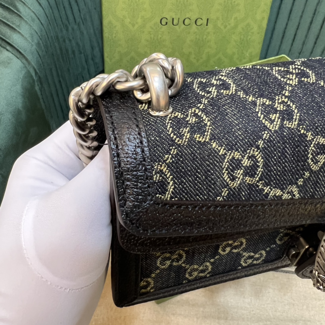 Gucci Bag Collection crafted with premium materials and signature design 7
