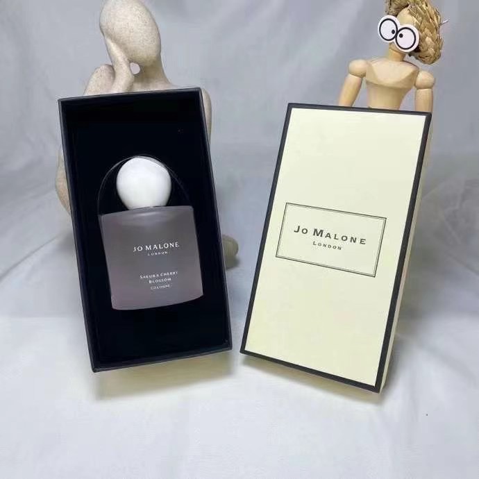 Jo Malone London Sakura Cherry Blossom Cologne, Floral Fragrance For Women 7 i1647329306 199 5