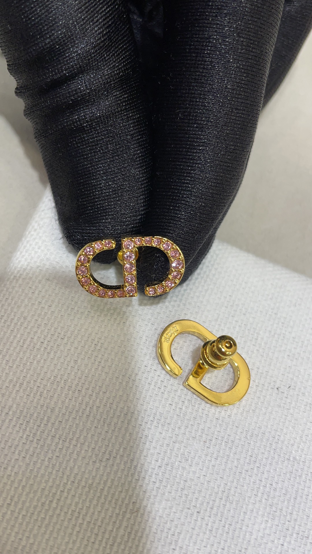 NO:101006,New macaron color diamond-set Petit CD earrings, Dior earrings, dior19860909新款马卡龙色系镶钻Petit CD耳钉,Dior耳钉,dior,Jewelry