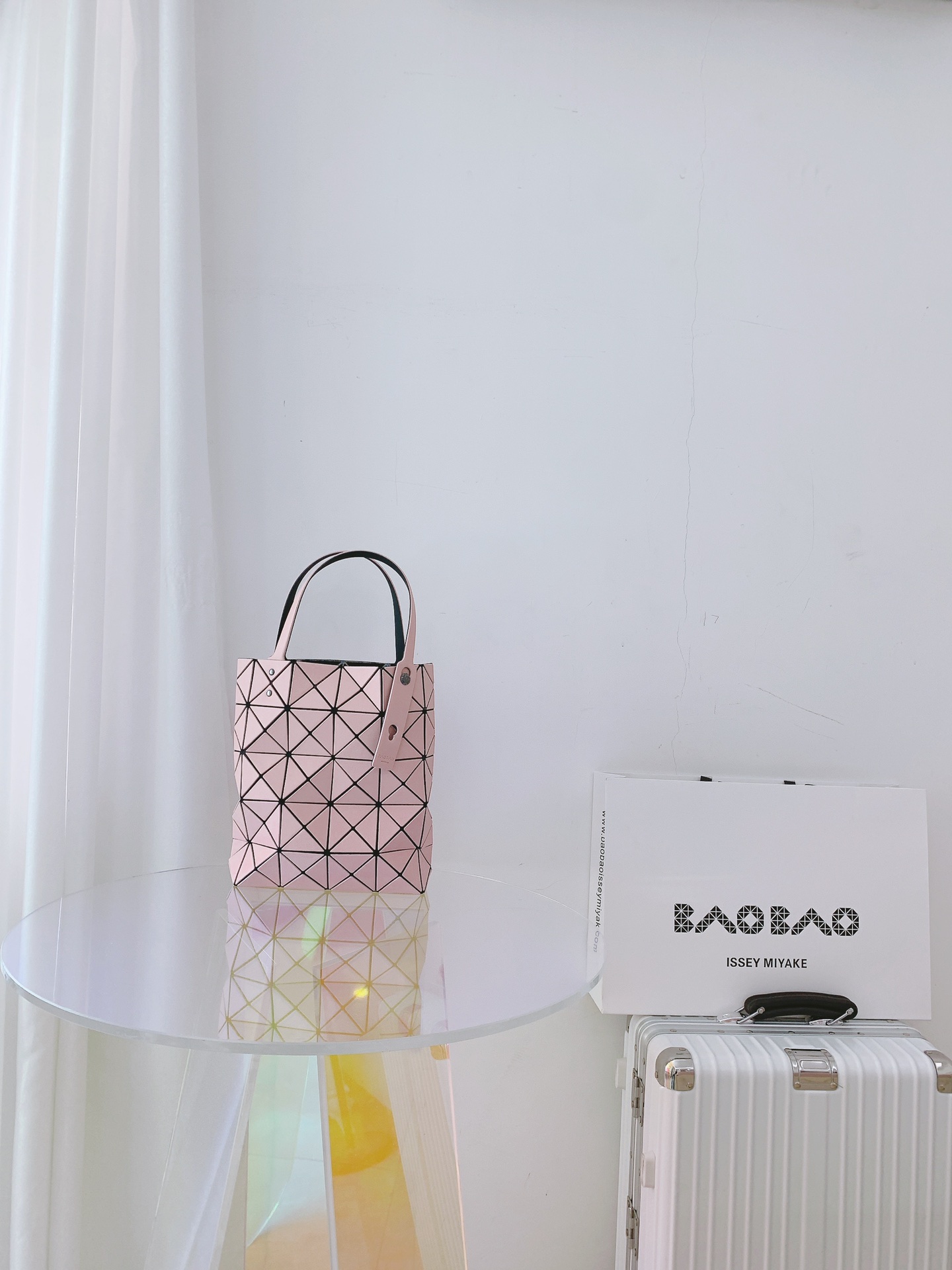 ISSEYMIYAKE三宅一生LUCENT BOXY 系列手提袋BB21-AG852