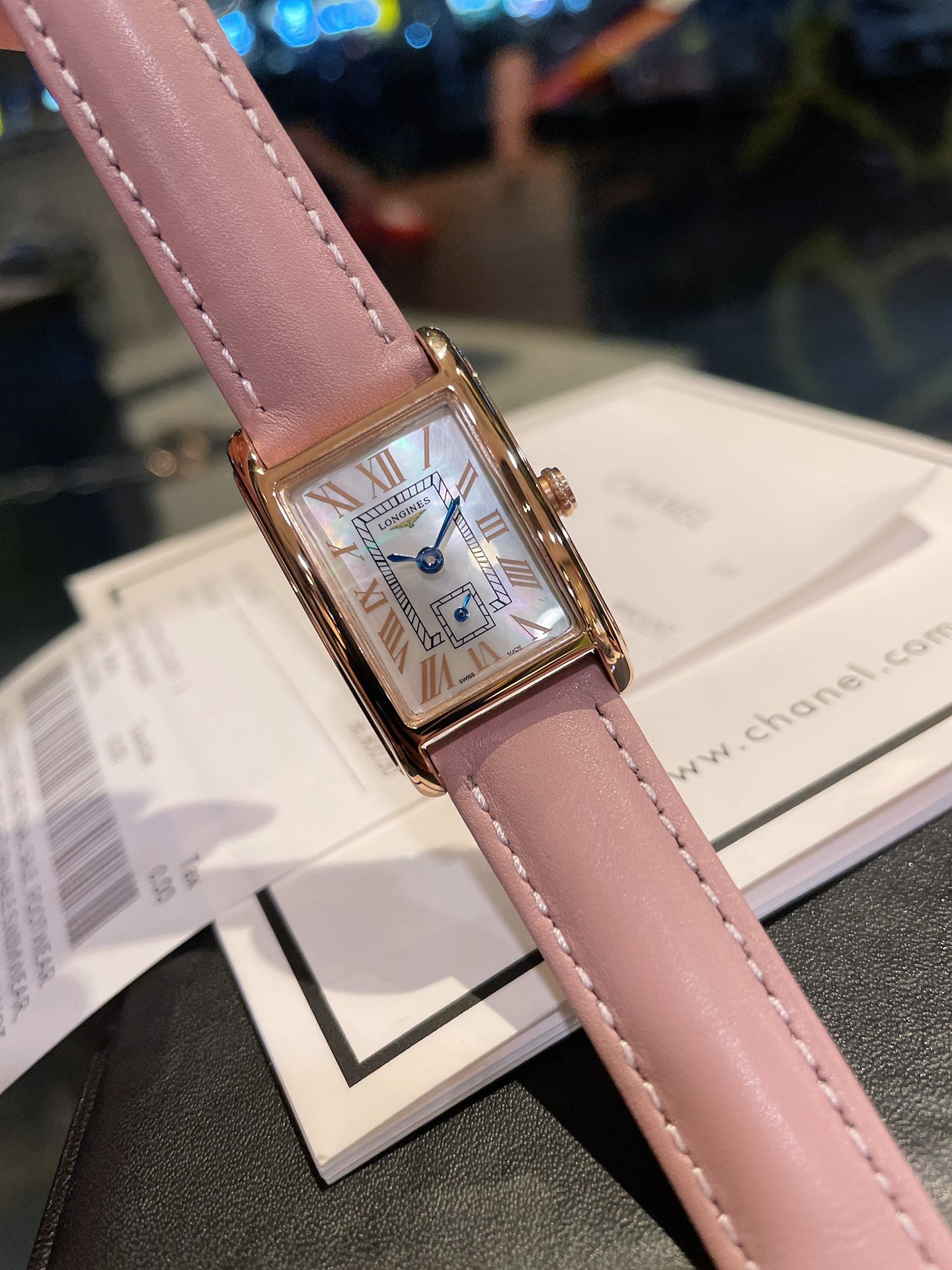 L5  裸粉色 最火浪琴 Longines 超好看的 小姐姐们赶紧入手 浪琴  Longines 戴卓维纳系列 精致两针半女士腕表 316精钢表带 直径33*22mm厚7m