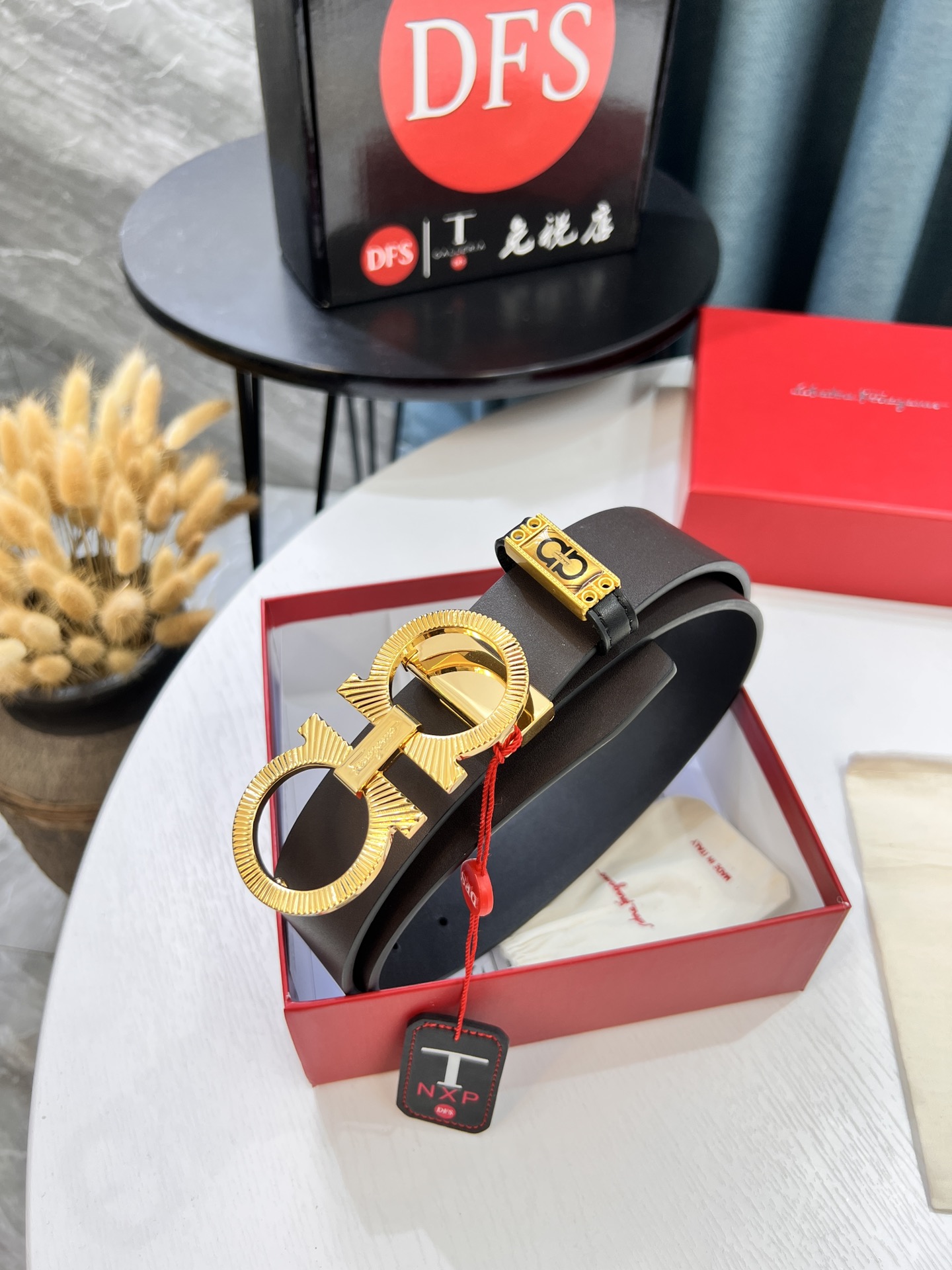 菲拉格慕男士皮带 送礼最佳 8字精钢五金 宽度3.5cm