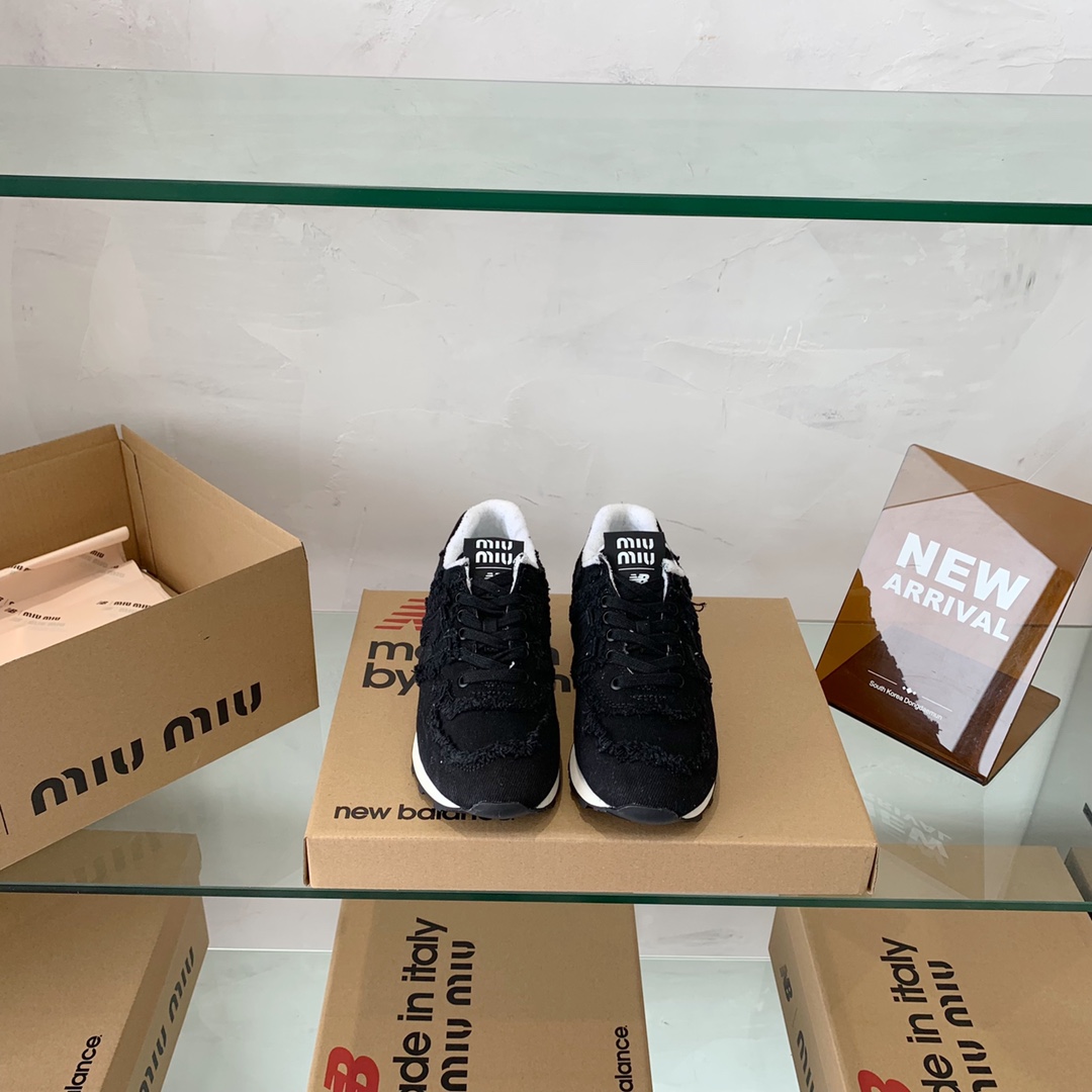 【Miu Miu × New Balance 574】 miumiu新百伦联名 2022ss走秀情侣款男女同款运动鞋