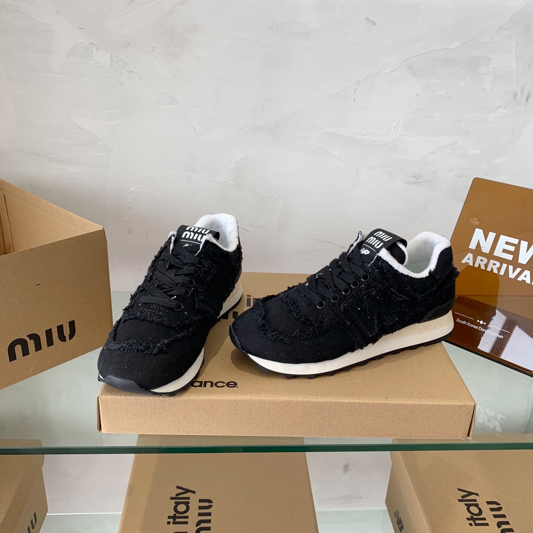 【Miu Miu × New Balance 574】 miumiu新百伦联名 2022ss走秀情侣款男女同款运动鞋