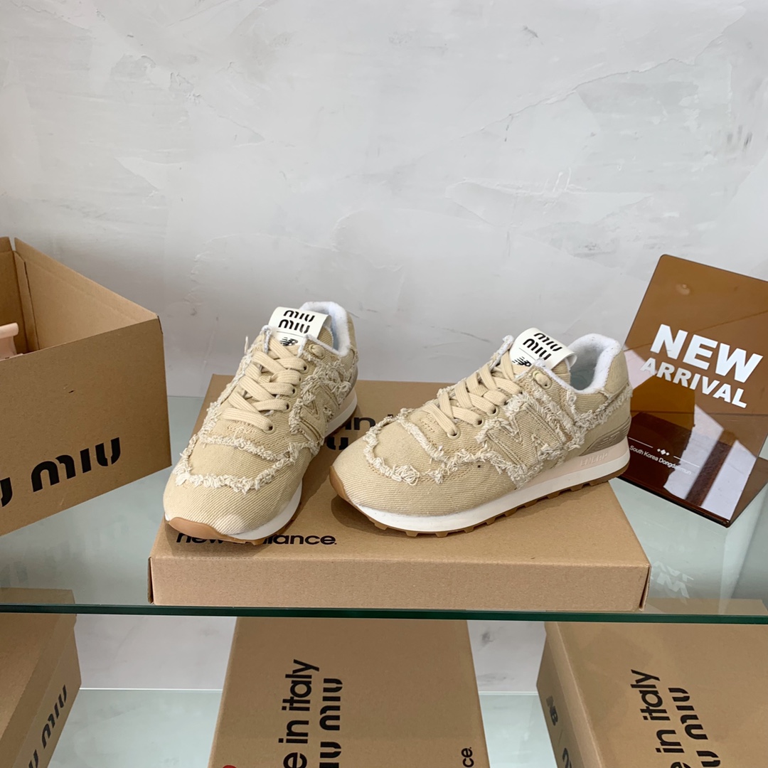 【Miu Miu × New Balance 574】 miumiu新百伦联名 2022ss走秀情侣款男女同款运动鞋